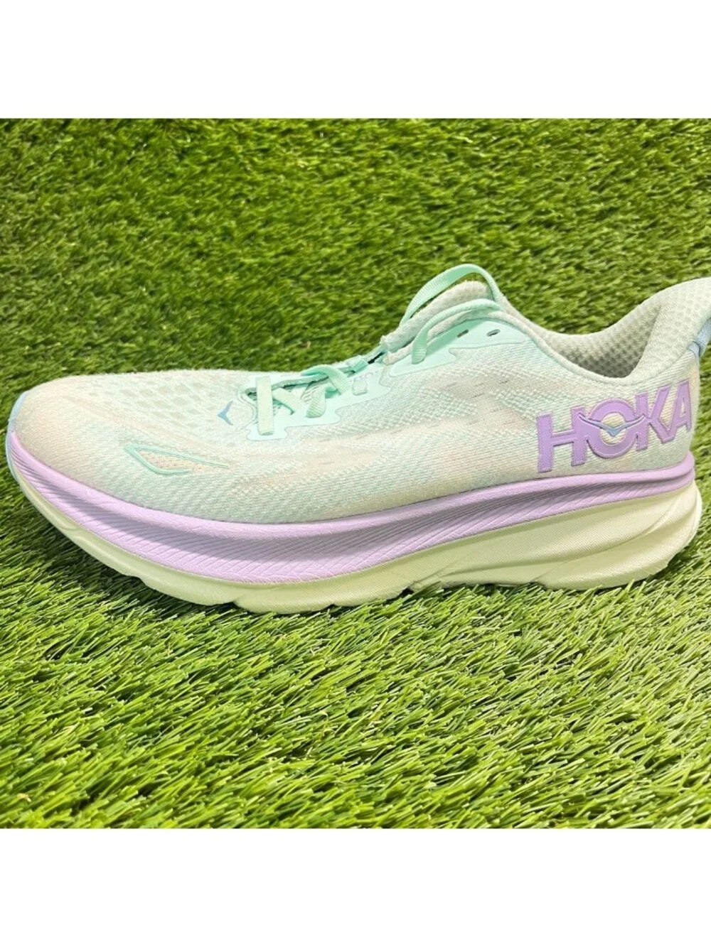 Hoka One One Clifton 9 Women Size 10 Blue Purple Athletic Running Shoes Sneakers